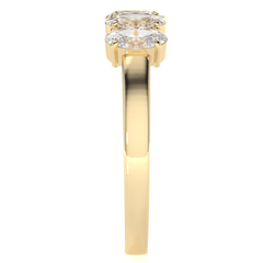 Alliance de mariage à 5 pierres en or jaune 14 carats avec moissanite blanche taille ovale de 1,30 ct pour elle