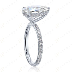 Bague solitaire taille poire 1,30 TCW avec accents en moissanite 10K pour femme