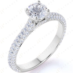 Bague solitaire ronde brillante de 1,20 TCW avec accents en moissanite 10K pour femme